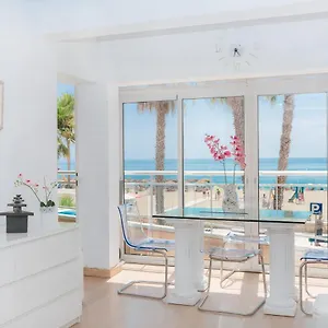 apartamento-lujo-frente-al-mar-centro-de-malaga.1costadelsol.com/